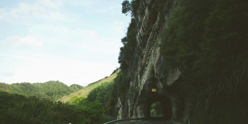 精密制造94：高精度加工与工业自动化如何重塑现代制造业